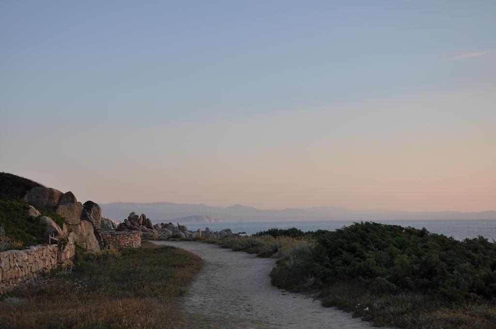 Stazzo La Foci Soluzioni Vista Mare Villa Aglientu Bagian luar foto