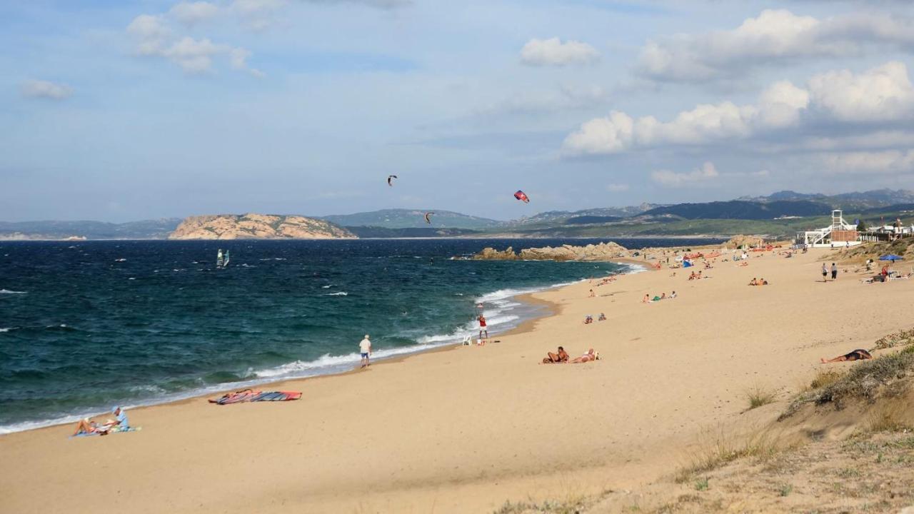 Stazzo La Foci Soluzioni Vista Mare Villa Aglientu Bagian luar foto